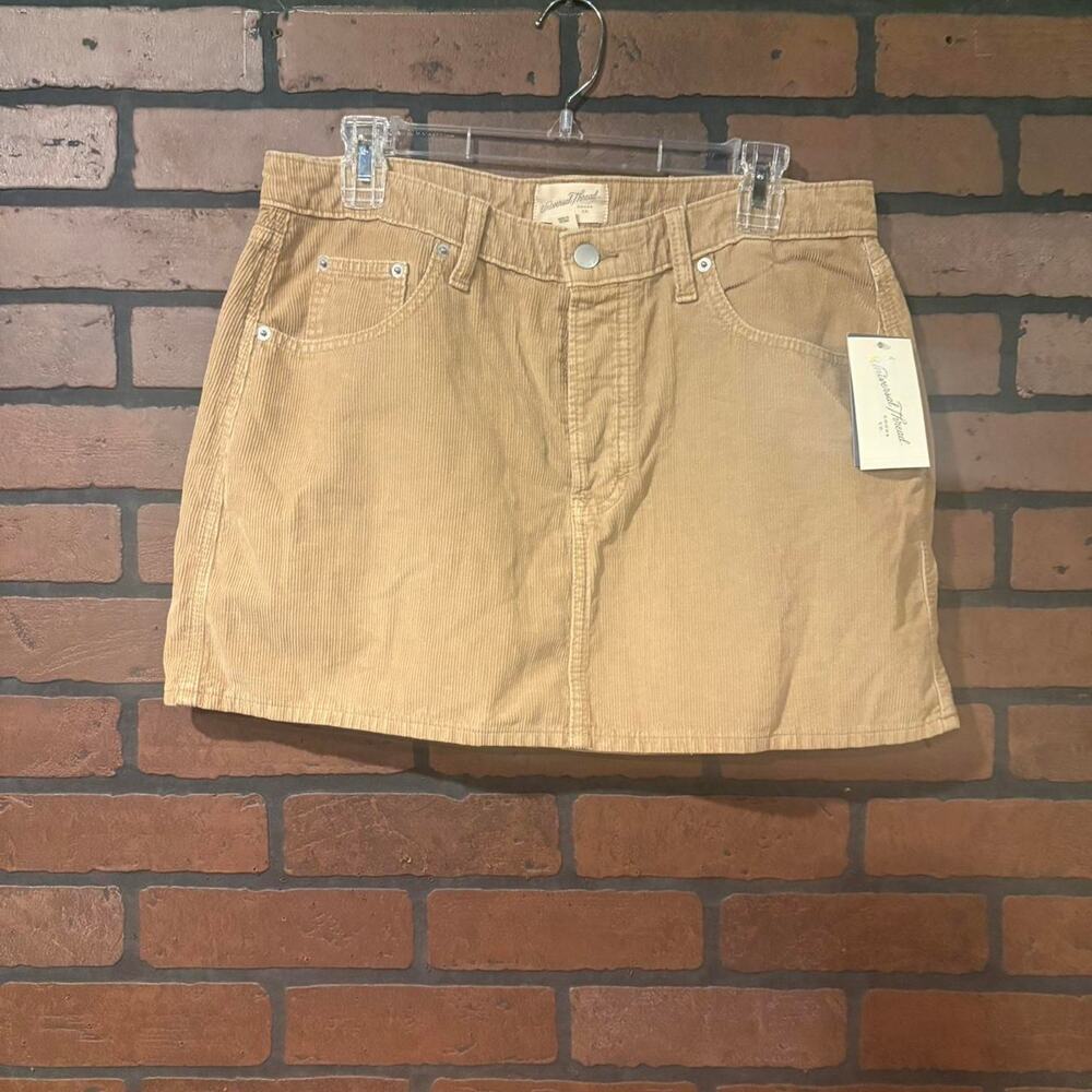 Universal thread corduroy skirt size 10 NWT